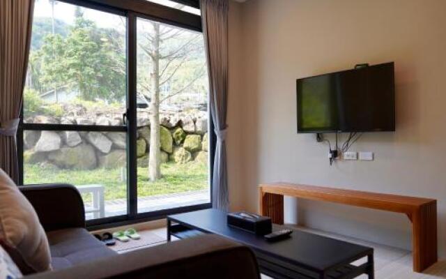 Mtny Hotel