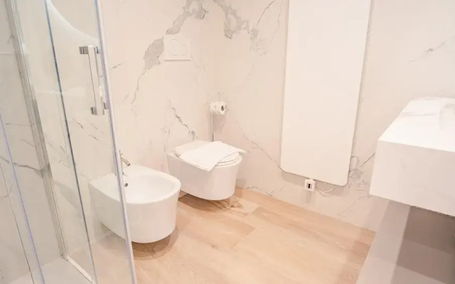 Garda Luxury Suite - Italian Homing