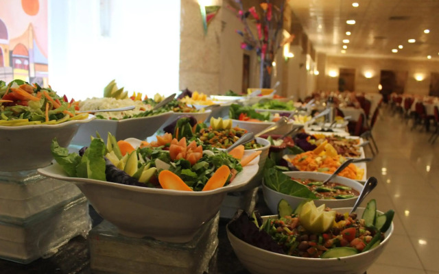 Edom Hotel