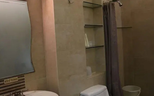 Splash Suites Hotel Laguna