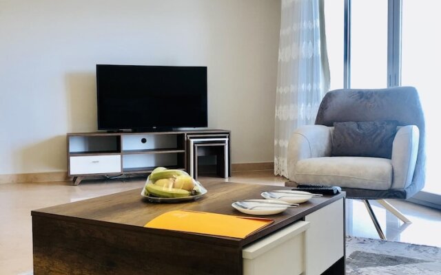 Vesta - Luxury Apt - 3BR - CFC X