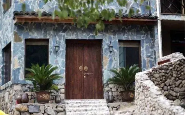 Mogan Mountain Yinxiang Xiwuli Hotel