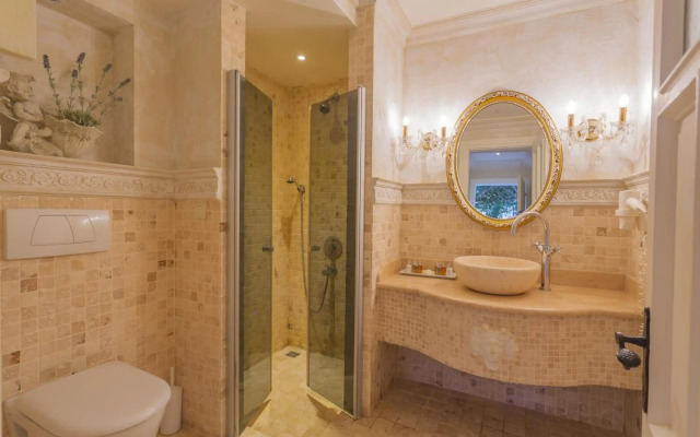 Lukka Exclusive Hotel - Adult Only +12