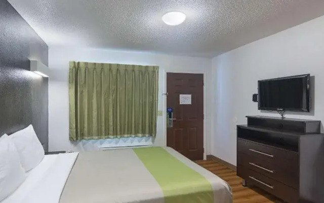 Studio 6-Oklahoma City, OK - Airport