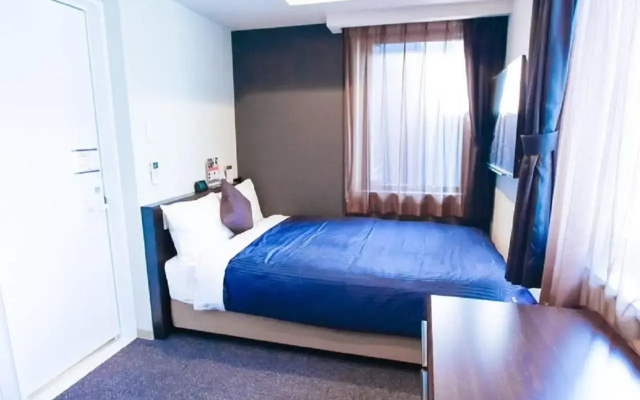 HOTEL LiVEMAX Umeda West