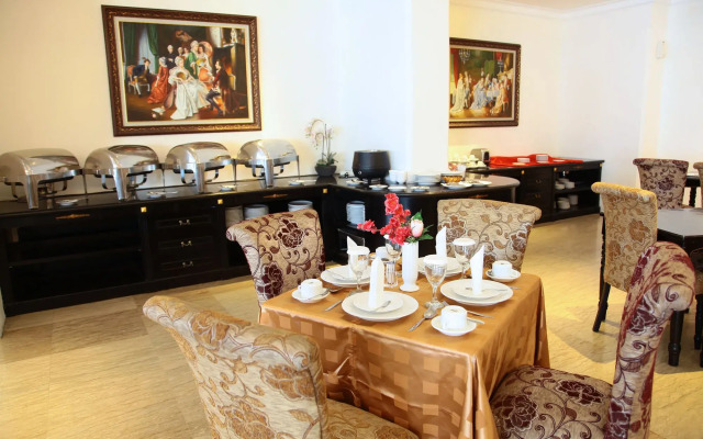 Hotel Sutomo
