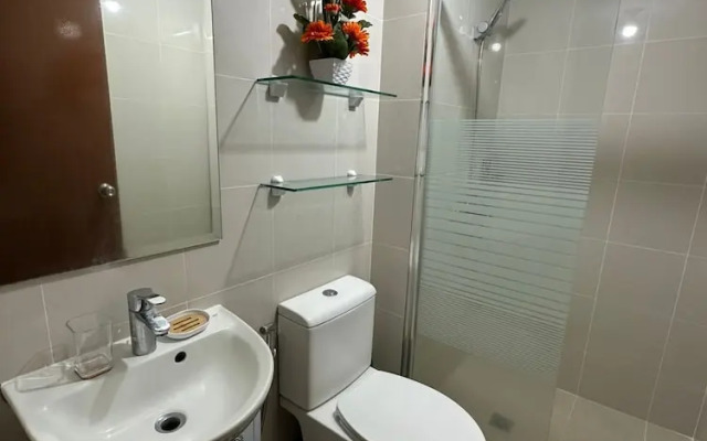 Manhattan Heights Araneta Cubao