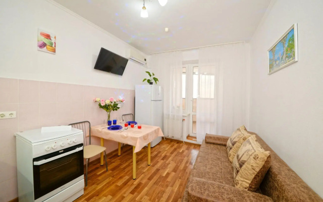 Apartments on Novorossiysk 2B street