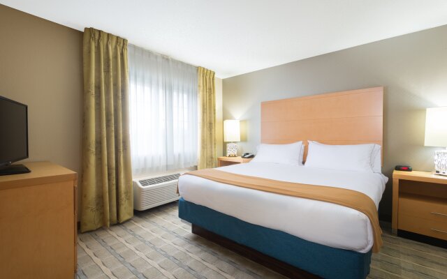Holiday Inn Express & Suites Wheat Ridge-Denver West by IHG