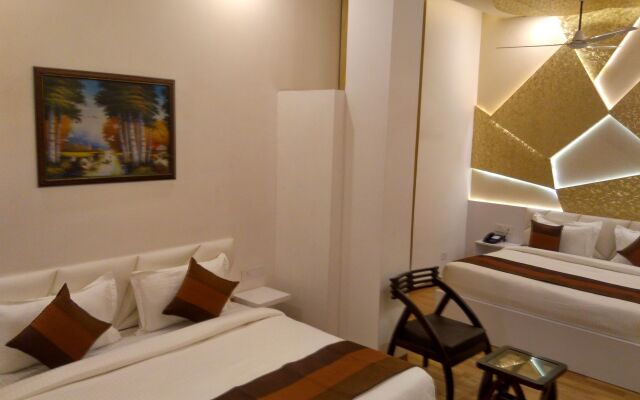 Sallow Royal Suites