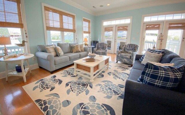 Heron's Nest by Sea Scape Properties