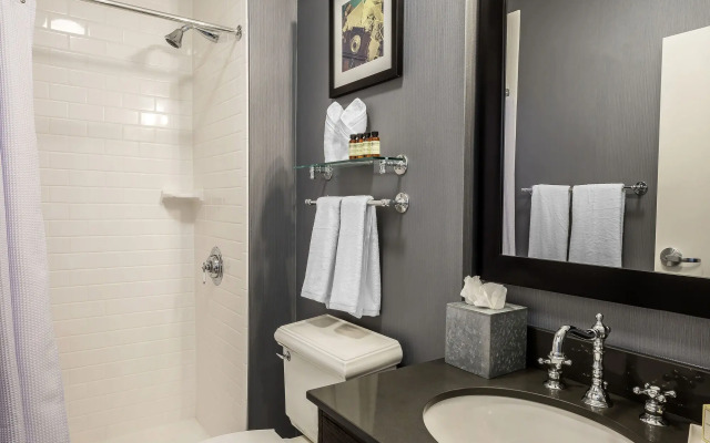 enVision Hotel St. Paul South