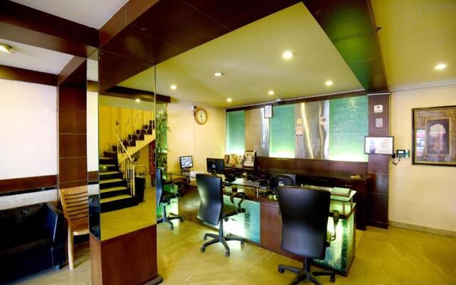 Hotel Shastri Paradise
