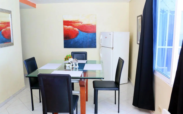 2 Bedroom Apartment 2c19 With Pool