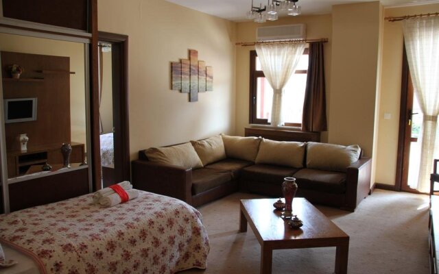 Royal Sapanca Hotel