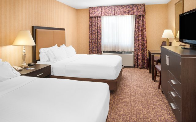 Holiday Inn Express Wenatchee, an IHG Hotel