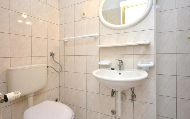 Beautiful Home in Vrboska With Wifi and 1 Bedrooms