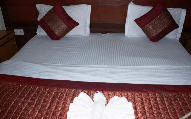 Maxfort Budget Hotel Gurgaon