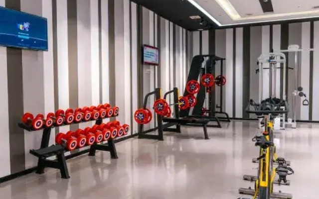 Yuepeng Meihao Hotel (Oriental Lijingmao Branch, Qingyang High speed Railway Station)