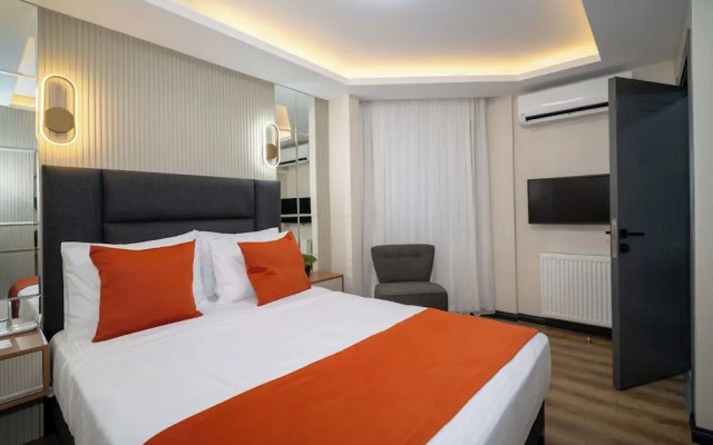 Отель Robin Hotel