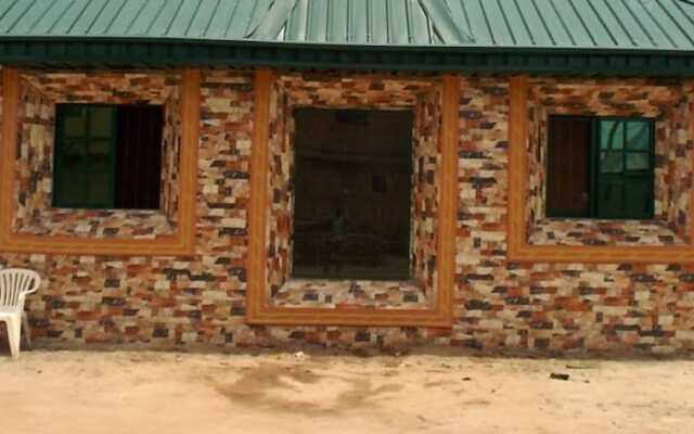 Jolaby Guest House