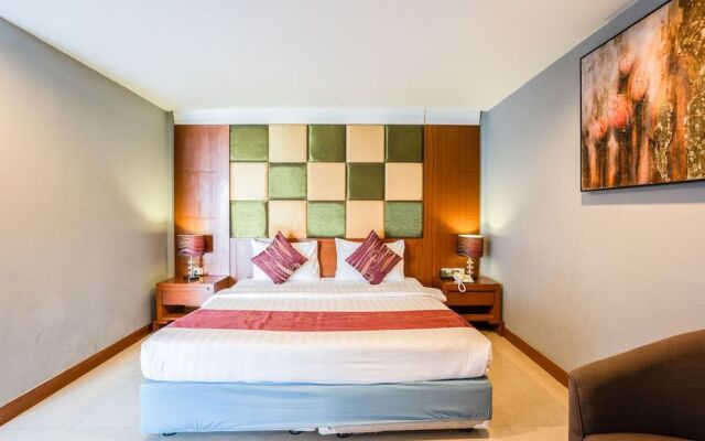 Lacuna Sukhumvit By Favstay