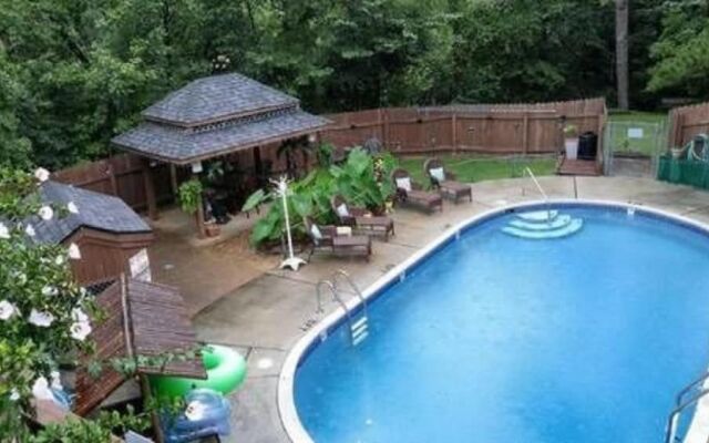 TradeWinds Lodging Bed and Breakfast