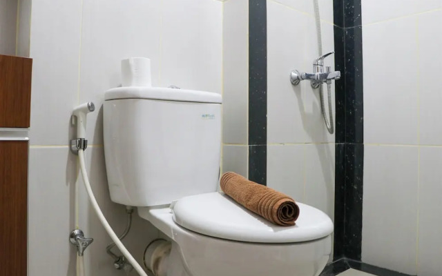 Restful 1Br Without Living Room Grand Kamala Lagoon Apartment