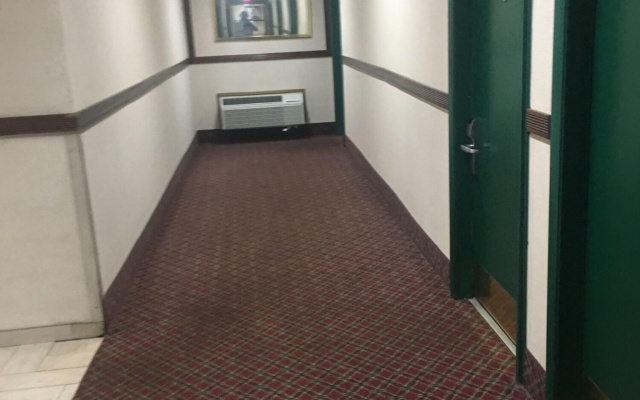 Days Inn Southfield