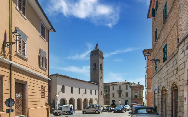 Holiday Home in Marche region with Private Swimming Pool