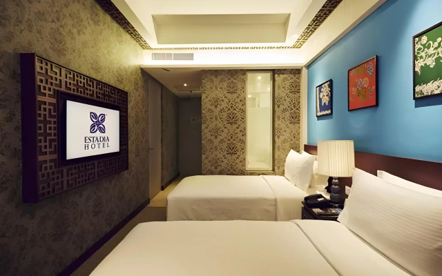 Estadia Hotel