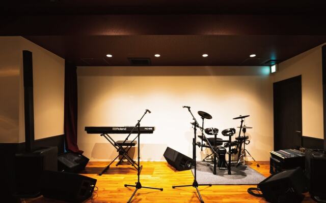 Music Hotel Koza by Coldio Premium