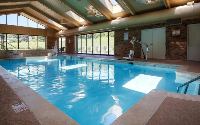 Comfort Inn & Suites