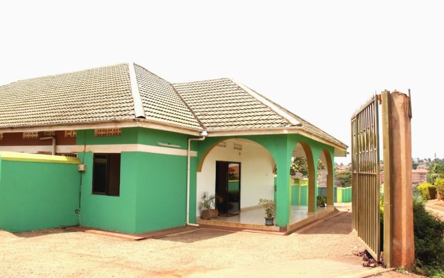 Kiwatule Cottages