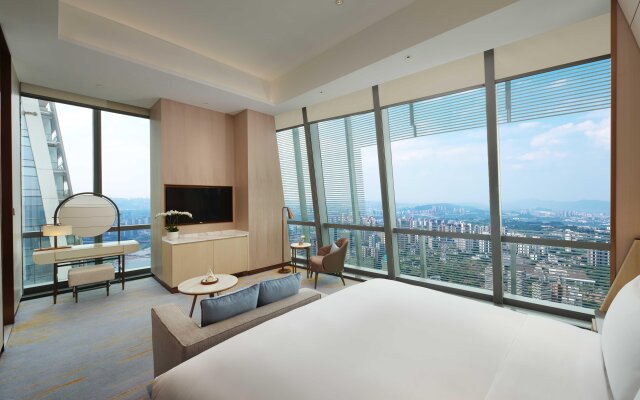 InterContinental Chongqing Raffles City, an IHG Hotel