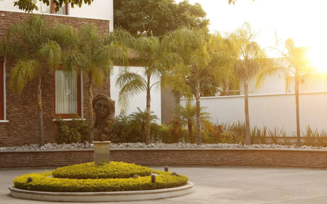 Radisson Hotel Quinta Rubelinas Cuernavaca