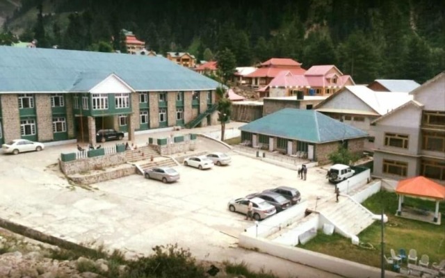 Troutland Hotel Naran