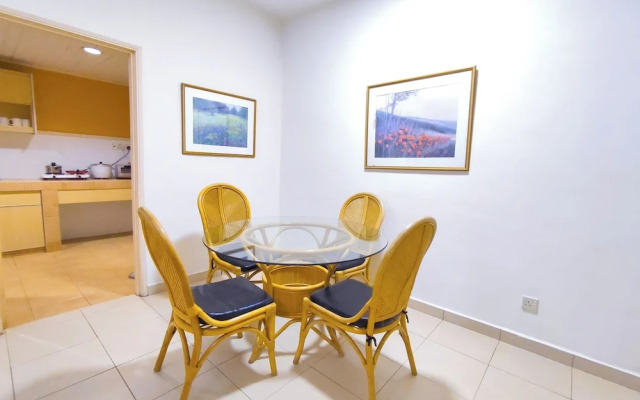 Pavilion Fahrenheit 88 - AJ home