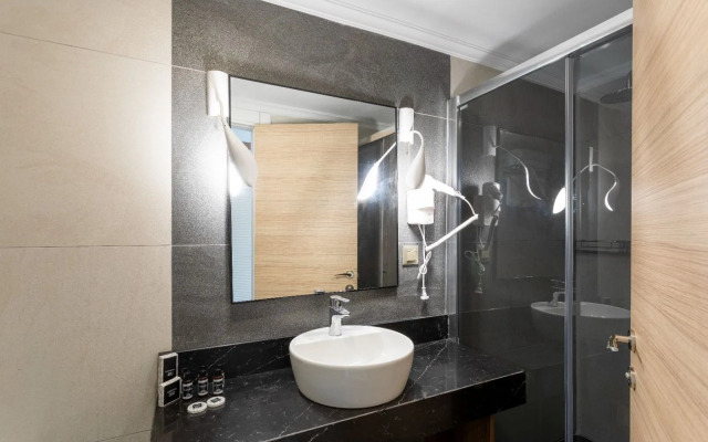 Gulluk Yali Boutique Hotel