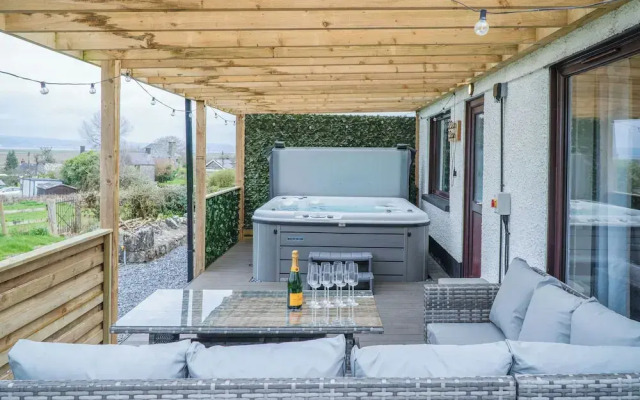 Hill House - 4 Bedroom - Llanrhidian