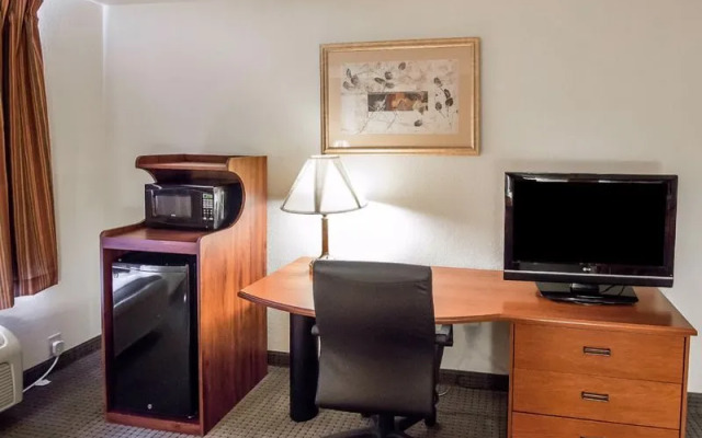 Rodeway Inn & Suites Parsons