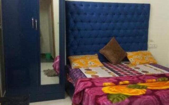 Bonfire Hostels Rishikesh