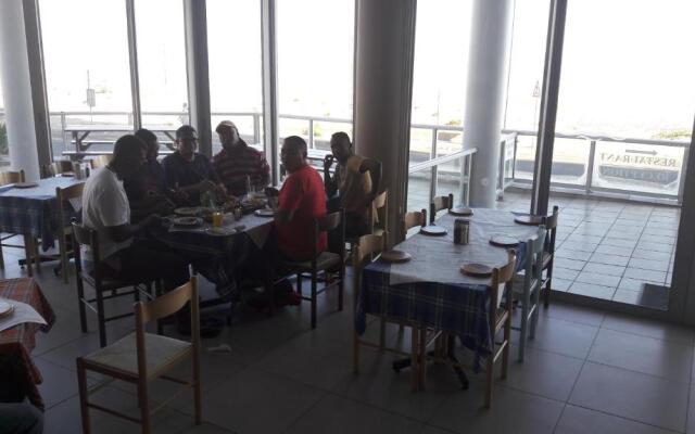 Sunset 786 Holiday Accom-212