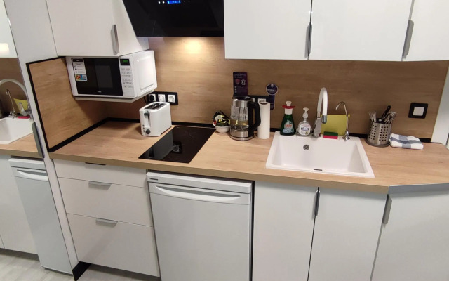 Апартаменты на улице Моховая 30