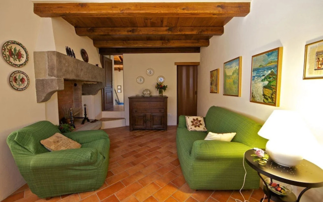 Wonderful private villa for 10 people with private pool, WIFI, TV, terrace, pets allowed and par...