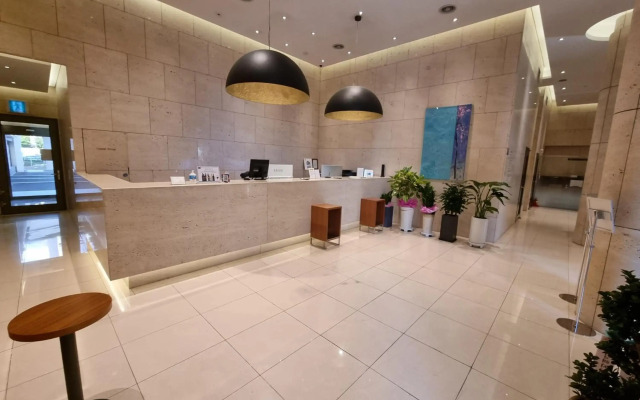 Pine Grove Hotel
