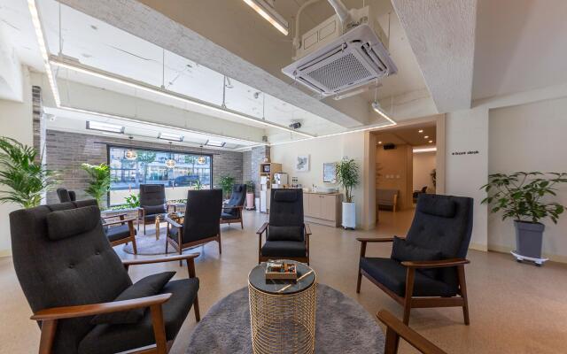 H Avenue Chuncheon