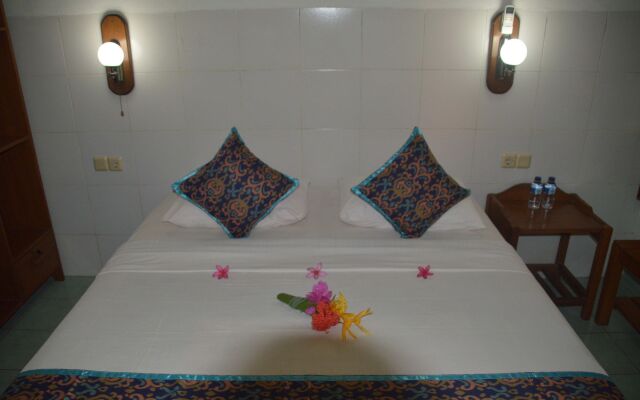 Bagus Beach Resort Lovina
