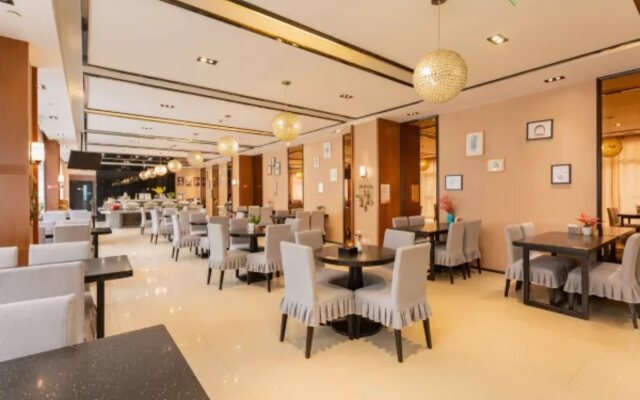 Jinjiang Inn Select Wuhan International Expo Center Maying Road Metro Station