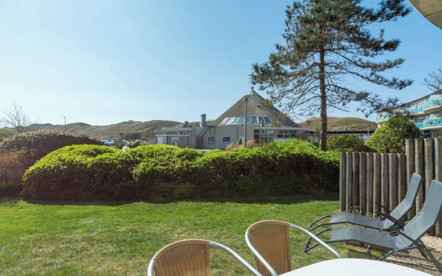 Apartment by Dutch Dunes and Sea